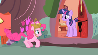 Pinkie Pie going to Twilight to invite her to another party S1E25