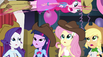 Pinkie thrown from mechanical bull EG2