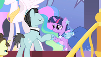 Sir Pony Moore shakes Twilight's hoof S1E26