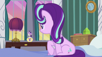 Starlight Glimmer looks at music box Twilight S7E10