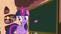 Twilight levitating a chalk S4E21