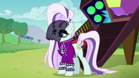 Countess Coloratura arrives S5E24