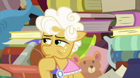 Goldie Delicious in deep thought S7E13