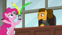 Pinkie releases spring-snakes from the can S9E14