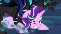 Starlight Glimmer pinned under changelings S6E26