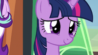 Twilight Sparkle smiling warmly S6E1