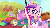 Cadance "Flurry is having a wonderful time" S7E22