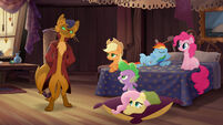 MLP The Movie Multikino - Main four and Spike in Capper's room