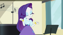 Rarity dancing a little EGS1