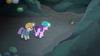 Starlight Glimmer using magic on granite wall S7E4