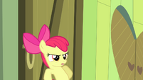 Apple Bloom closes door S4E17