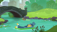 Business pony floating away on the creek S5E16