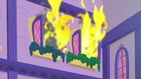 Flames pour out of second-story window S8E21