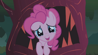 Pinkie Pie about to conclude the song S1E02