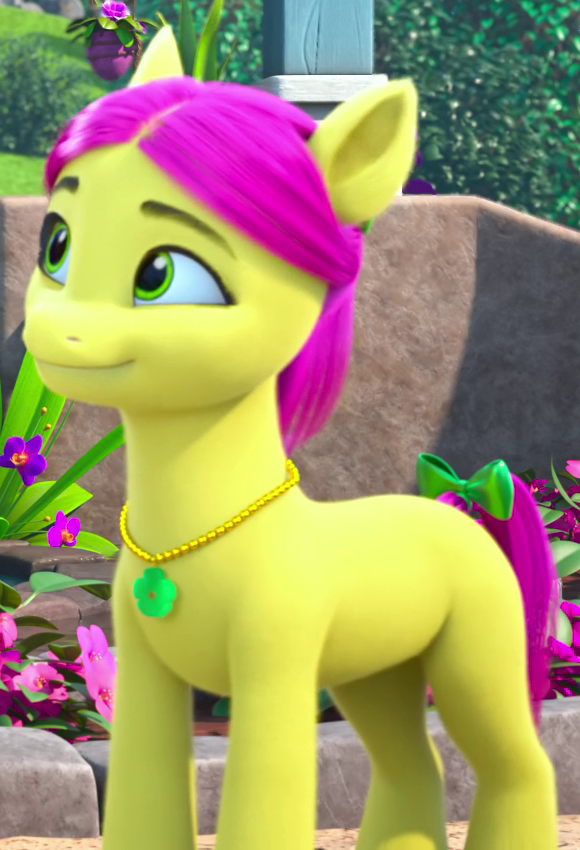 Equestria Daily - MLP Stuff!: The MLP Generation 5 Pony Names Are Sunny  Starscout and Izzy Moonbow