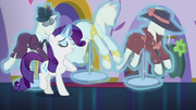 S05E15 Nowe stroje Rarity