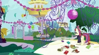 Moon Dancer discovers the party scene S5E12