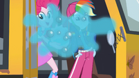 Pinkie Pie tosses soapy water at the fourth wall SS13