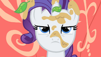 Rarity glaring at Applejack S1E08