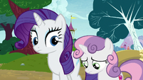 Rarity notices Sweetie Belle looking bored again S7E6