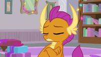 Smolder silent with her arms crossed S8E16