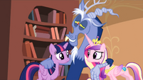Twilight and Cadance looking at each other S04E11