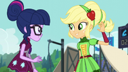 Applejack expecting a high five EG3