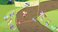 Ponies staring at Orchard Blossom S5E17