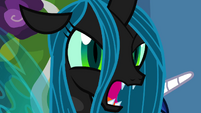 Queen Chrysalis shouting S2E26