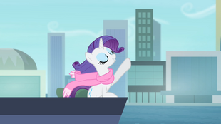 Rarity singing S4E08