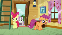 Scootaloo sighing with satisfaction S7E6