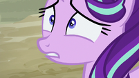 Starlight Glimmer looking scared S6E25