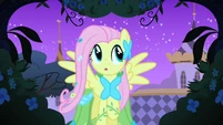 Fluttershy exploring the gardens S1E26