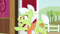 Granny Smith "first come is first served!" S6E23