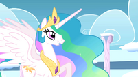 Princess Celestia praises Rainbow Dash's performance S01E16