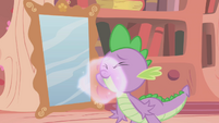 Spike about to get his mustache S1E06