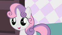 Sweetie Belle entering room S2E05