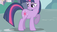 Twilight's stomach grumbling yet again S1E03