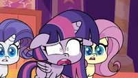 Twilight Sparkle in stunned shock PLS1E1b