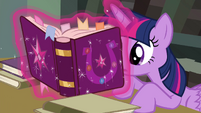 Twilight reading the journal closely S4E25