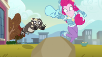 Pinkie and raccoon dive toward the potato EGHU