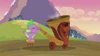 Spike blowing the horn S2E22