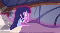 Twilight Sparkle coated in a pink aura EG4