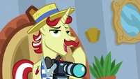 Flam "everypony will recognize" S8E16.png (940 KB)
