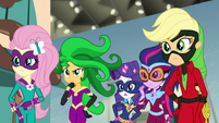 Main five looking puzzled at Pinkie Pie EGS2