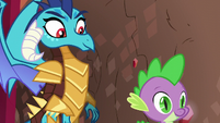 Spike and Ember best dragon team S6E5