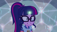 Twilight listens to Sunset with teary eyes EG4