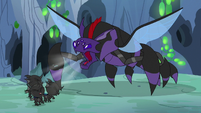 Monster Pharynx roaring at young changelings S7E17