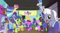 Ponyville ponies cheer for Fluttershy, Pinkie, and Snails S6E18