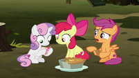 Scootaloo "got to be pulling our hooves!" S8E10